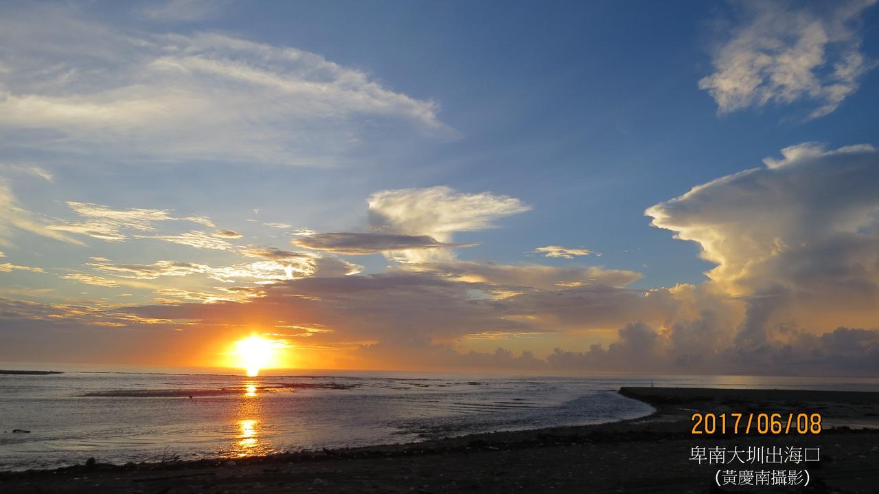 2013 Homestay T'ai-tung Esterno foto